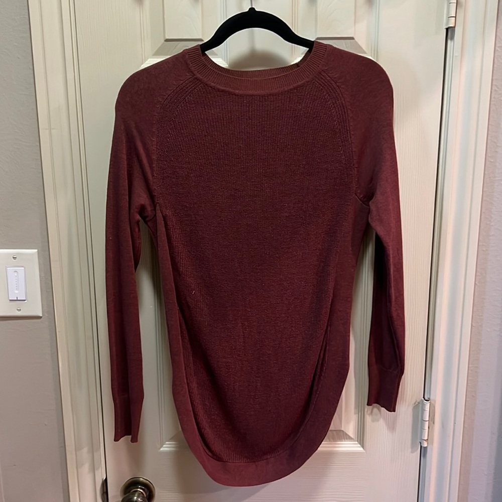 Solutions Dropped Sweater Size Small